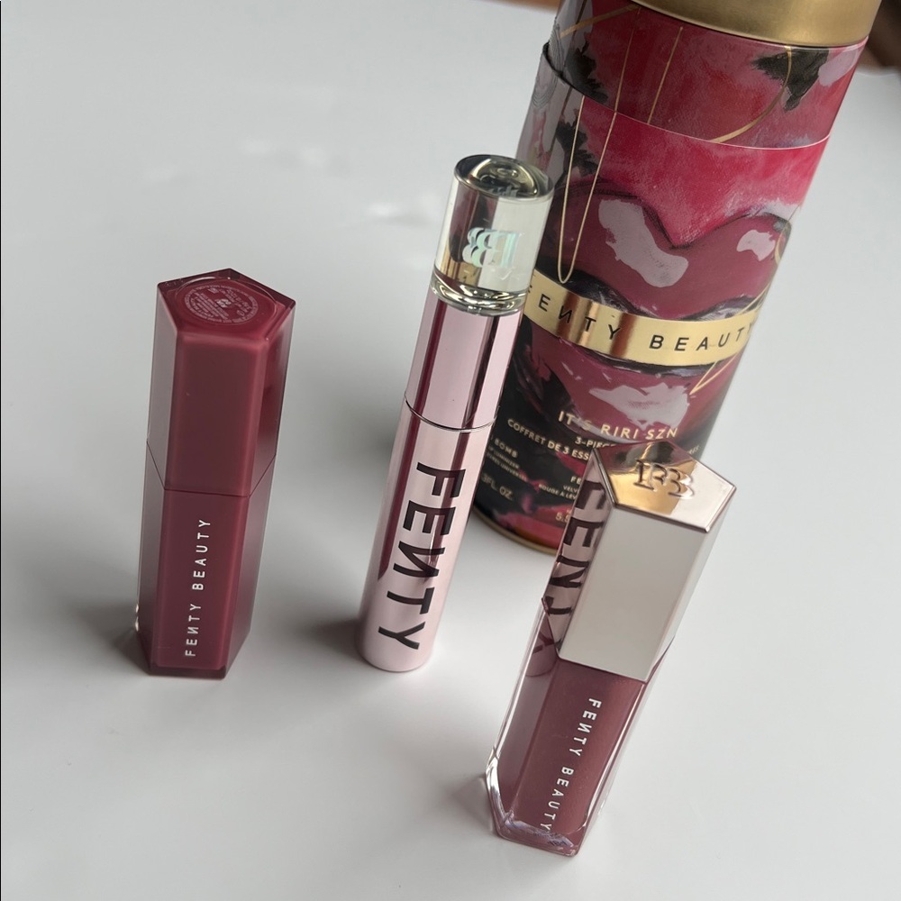 FENTY BEAUTY by Rihanna It's Riri Szn 3-Piece Lip Set Limited Edition - Picture 9 of 16
